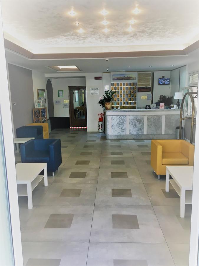 Hotel Al Mare Lido di Jesolo Exterior foto