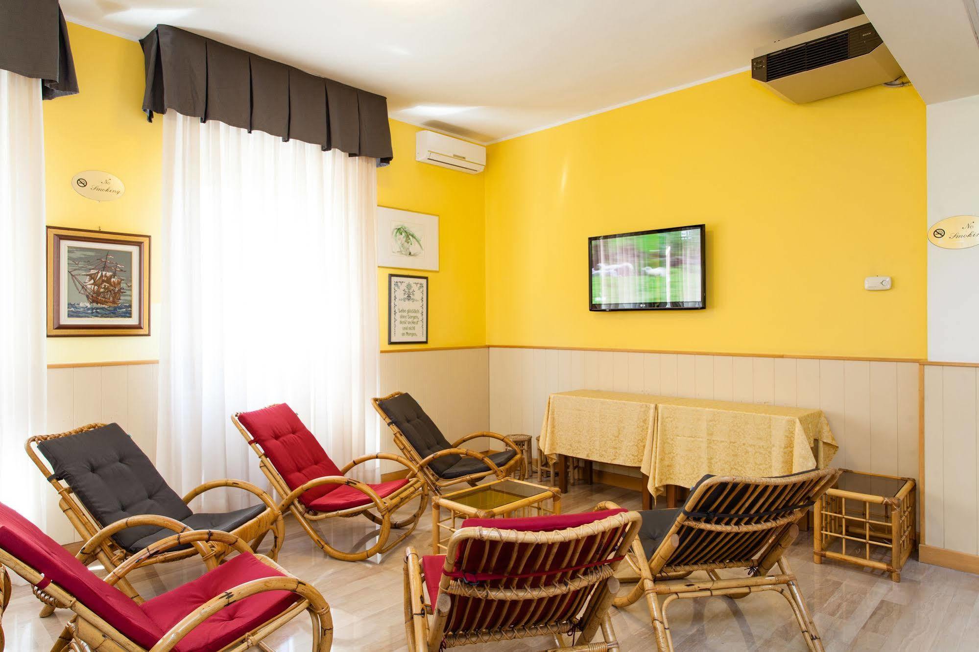 Hotel Al Mare Lido di Jesolo Exterior foto
